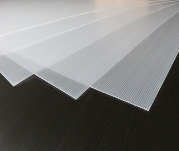 Translucent Fluted Corrugated Plastic Sheet